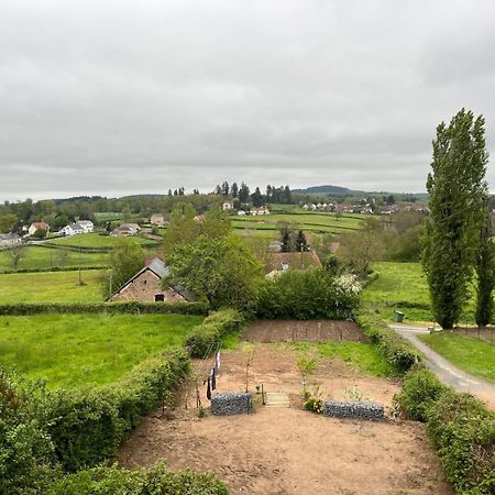 Domaine Du Pavillon Gite 15 Personnes Issy-l'Eveque Kültér fotó